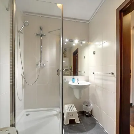Kolorowy Sun Seasons 24 W Szklarskiej Porebie By Renters Apartment