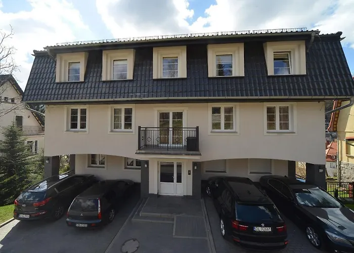 Kolorowy Sun Seasons 24 W Szklarskiej Porebie By Renters Schreiberhau